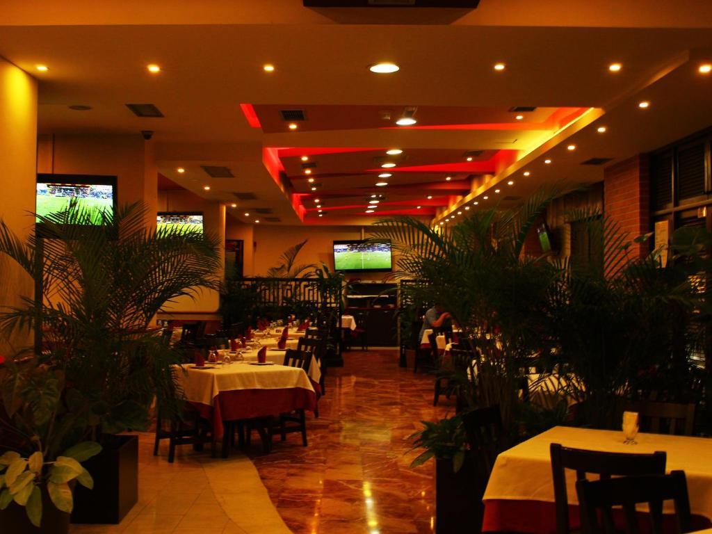 Waldorf Hotel Caracas Exterior foto